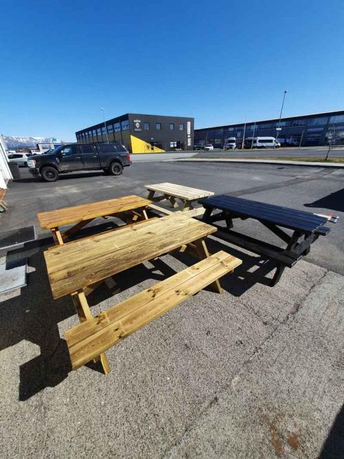 Bekkjaborð 6-8 manna + Viðarvörn 