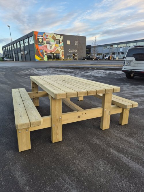 Bekkjaborð - Berserkur - 8 manna