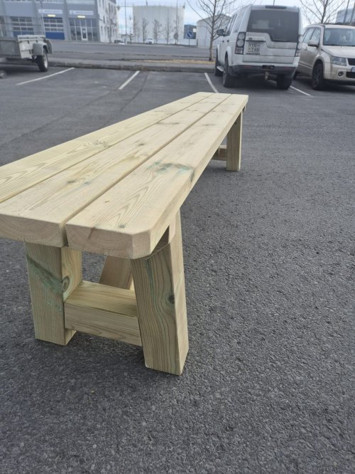 Garðbekkur - Bjartur 