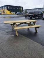 Bekkjaborð með hjólastólaaðgengi