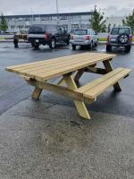 Bekkjaborð með hjólastólaaðgengi